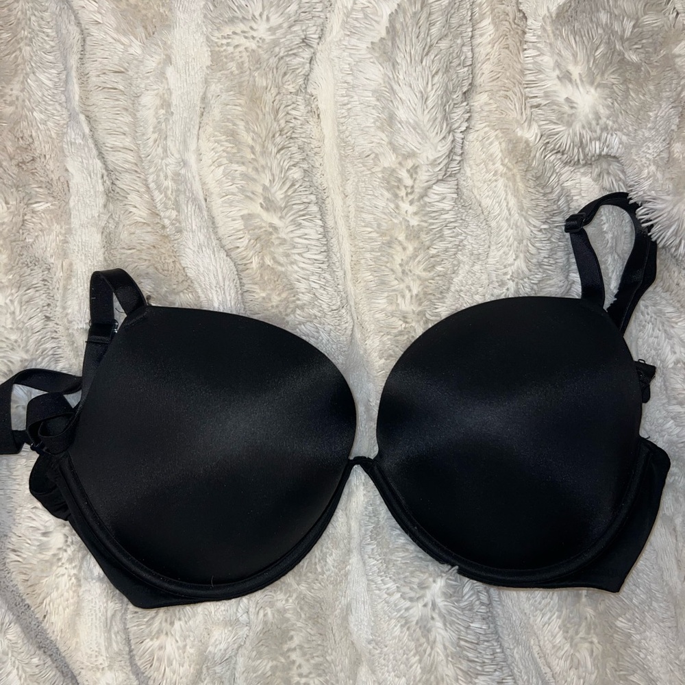 PINK Victoria's Secret Black Seamless Underwire Bra